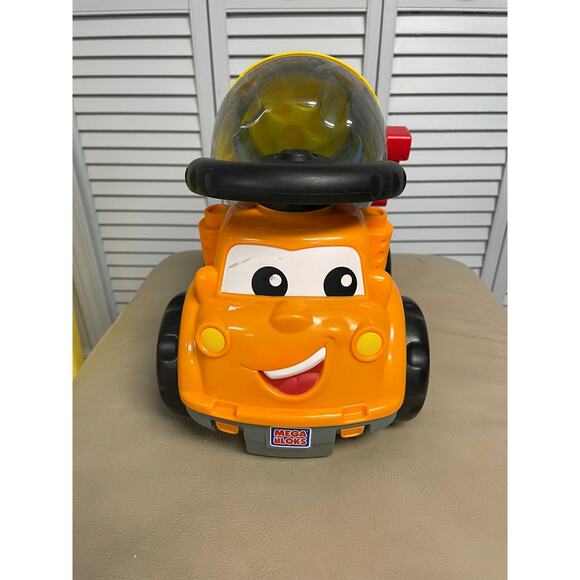 Mega Block Cement truck mixer toy - multiple scuffs & wear - Picture 1 of 5